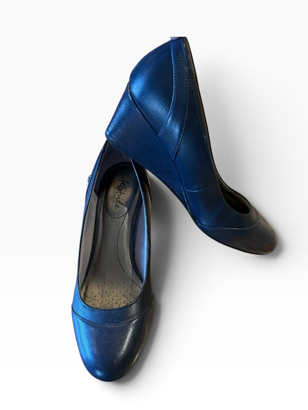 Life Stride Soft Systems Dreams Women’s 7.5 Navy Wedge Pumps